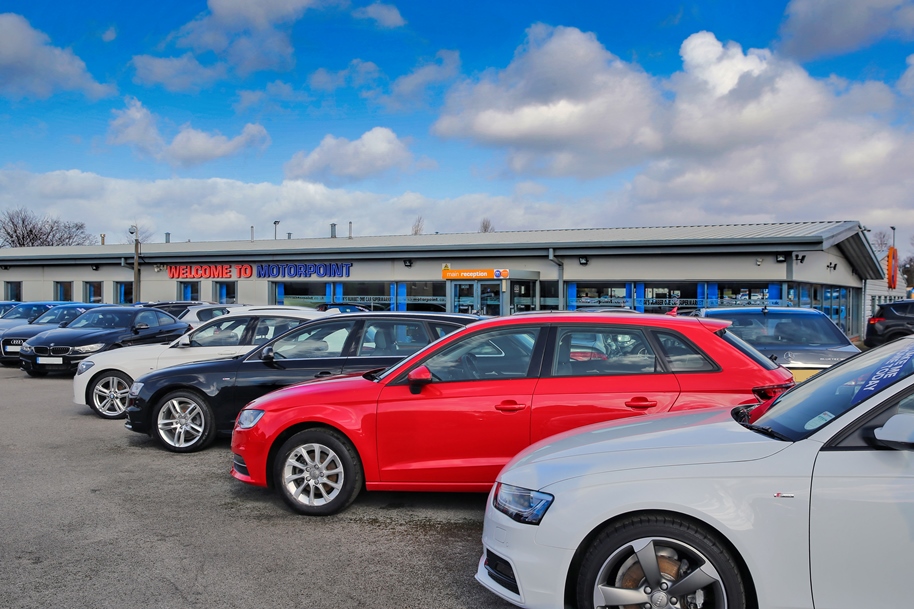 Motorpoint Burnley staff have once again been busy fundraising for the Pendleside Hospice Motorpoint Burnley staff have once again been busy fundraising for the Pendleside Hospice