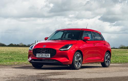 2025 suzuki swift front static