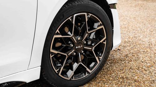 Kia ProCeed GT-Line alloy wheel