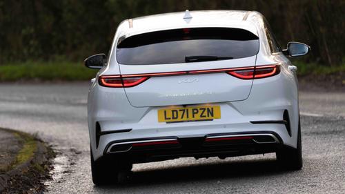 Kia ProCeed driving rear view