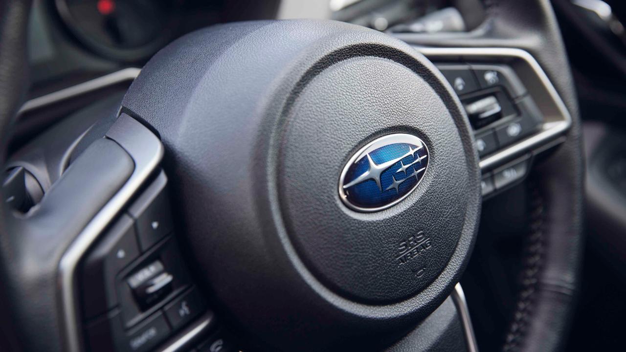Subaru Outback steering wheel