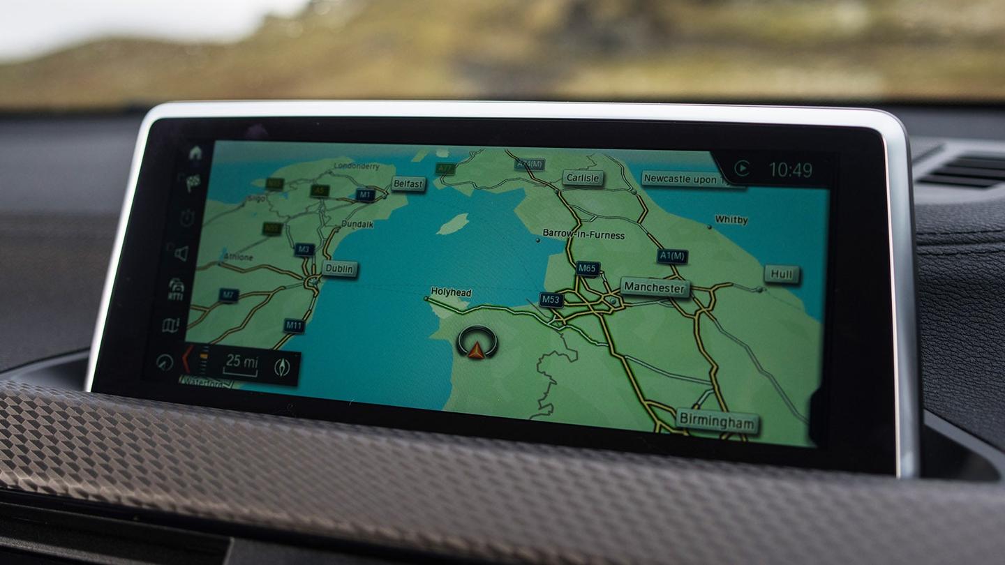 BMW X2 review infotainment system