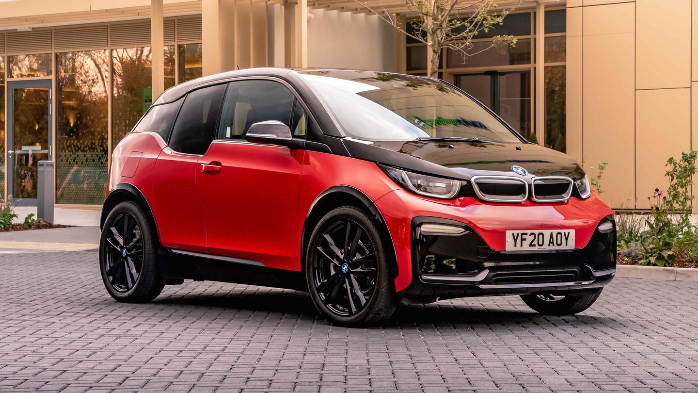 Red BMW i3S