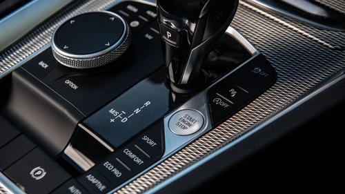 BMW Z4 review centre console detail