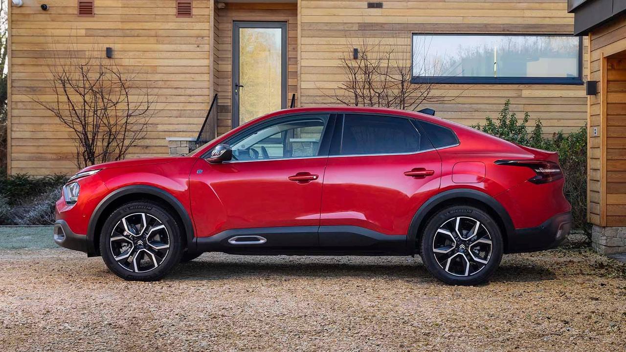 Citroen C4 X review side