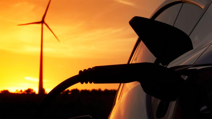How long do electric car batteries last?