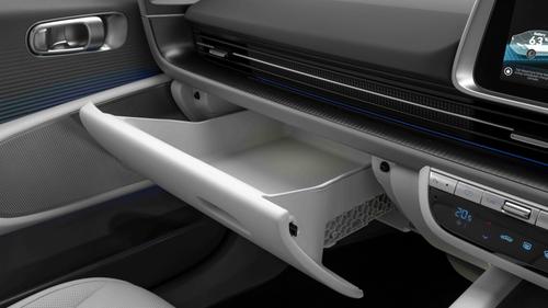 Hyundai Ioniq 6 slide-out glovebox