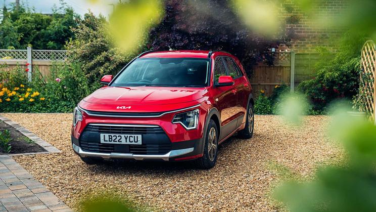 What is a hybrid and how do they work?