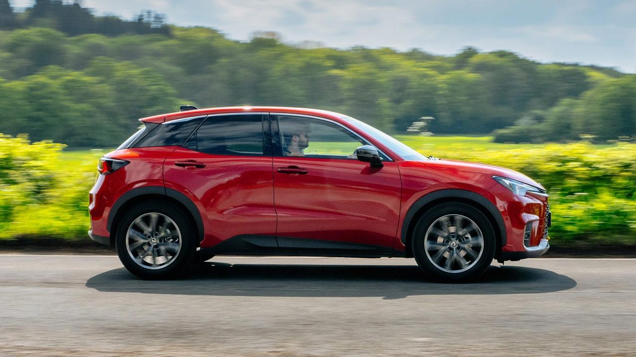 Lexus LBX review side