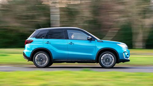 Suzuki Vitara review side