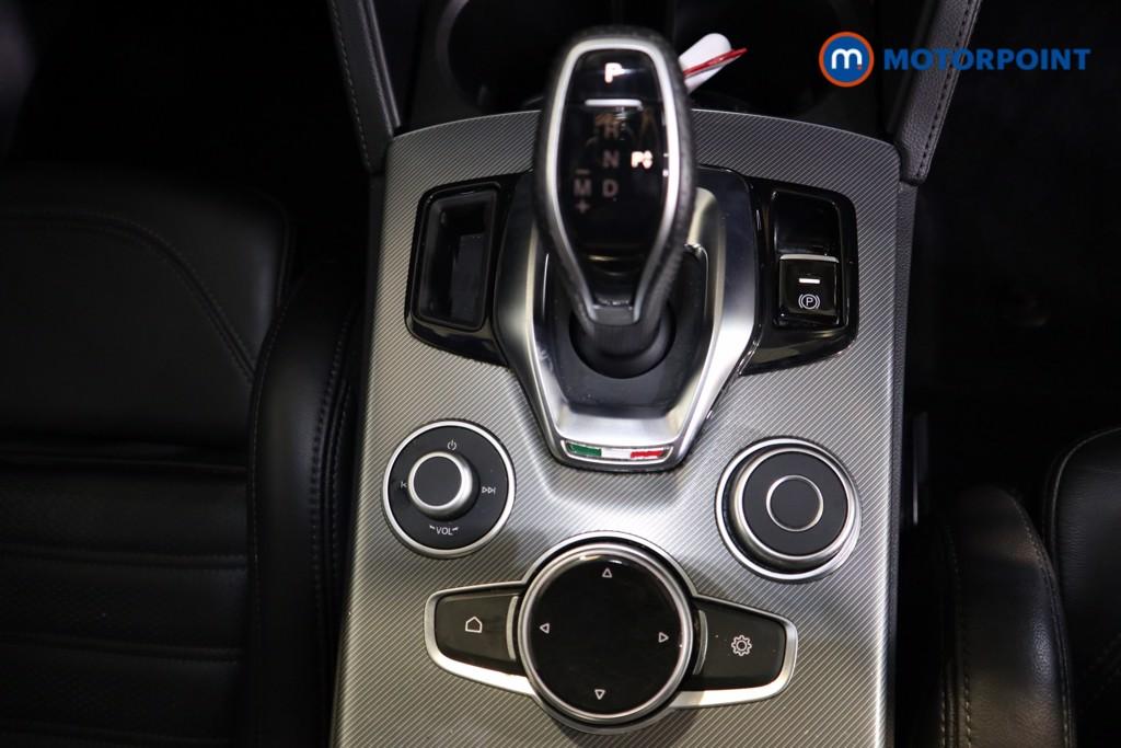 Alfa Romeo Stelvio Veloce Automatic Diesel SUV - Stock Number (1556963) - 8th supplementary image