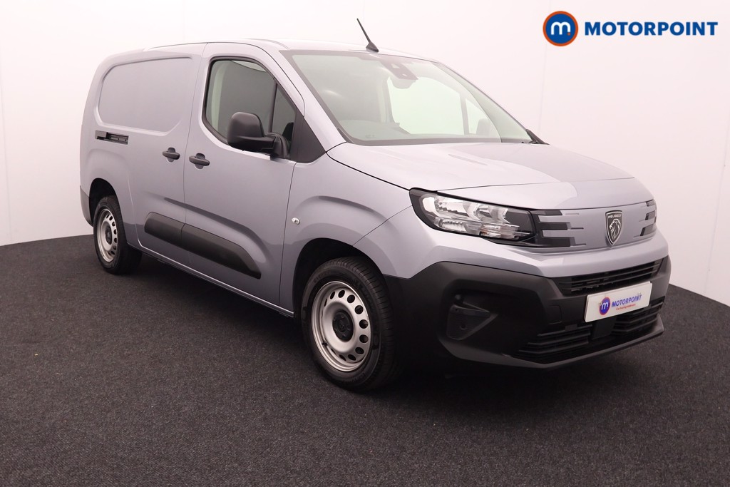Peugeot Partner Professional Manual Diesel Panel Van - Stock Number (1555900) - Drivers side front corner