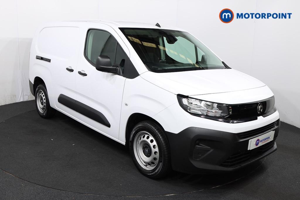 Vauxhall Combo Cargo Prime Manual Diesel Crew Bus - Stock Number (1567012) - Drivers side front corner