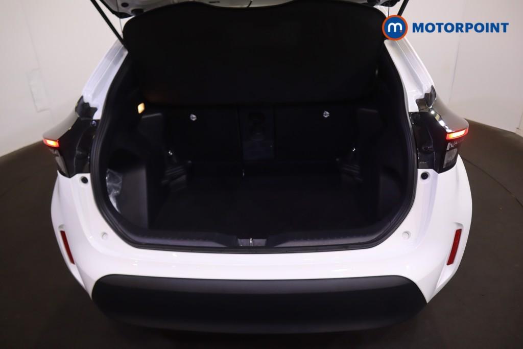 Toyota Yaris Cross Design Automatic Petrol-Electric Hybrid Estate - Stock Number (1571063) - 8th supplementary image