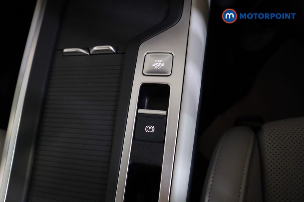 Volkswagen Passat Life Automatic Petrol Plug-In Hybrid Estate - Stock Number (1573339) - 8th supplementary image