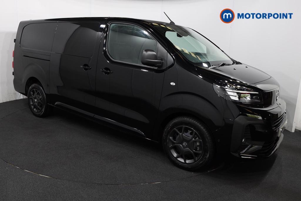 Vauxhall Vivaro PRO Manual Diesel Panel Van - Stock Number (1567167) - Drivers side front corner