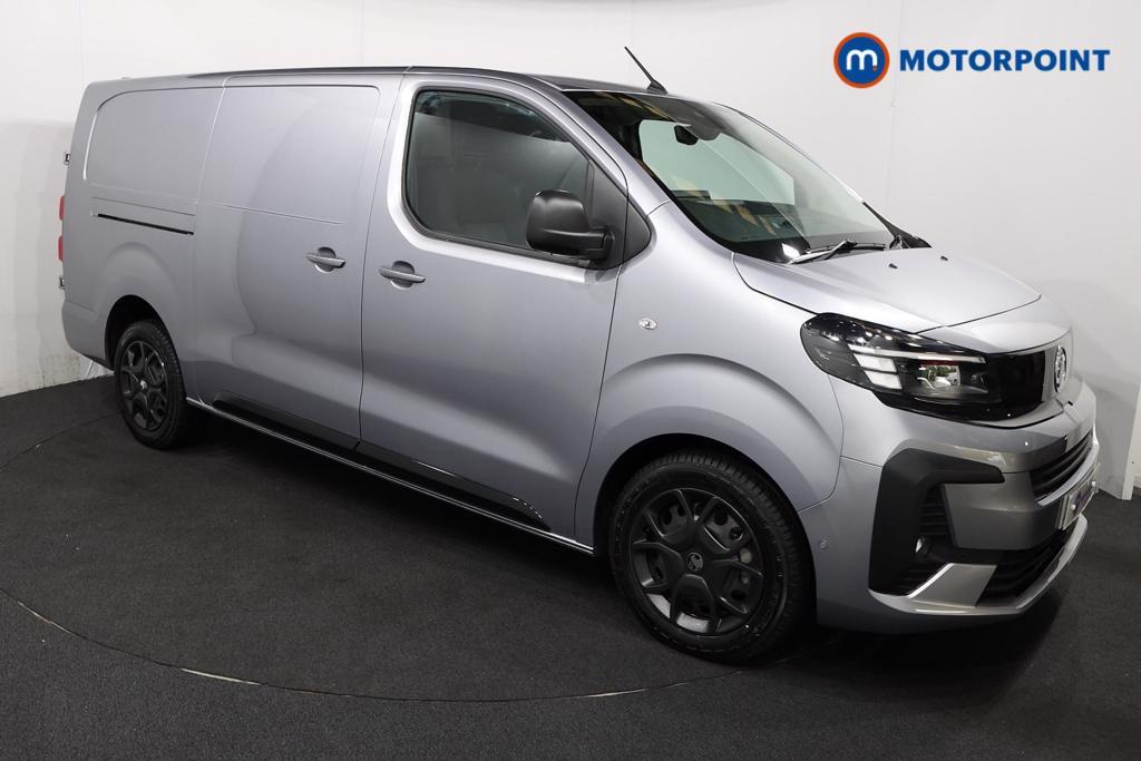 Vauxhall Vivaro PRO Manual Diesel Panel Van - Stock Number (1567177) - Drivers side front corner