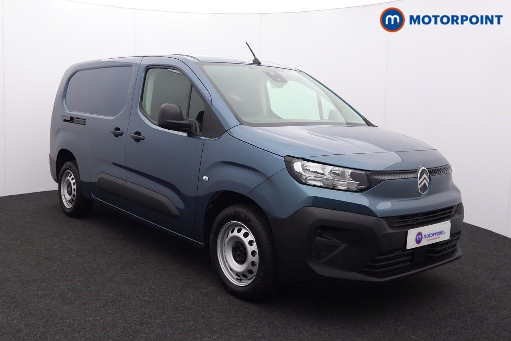 Citroen Berlingo Enterprise Manual Diesel Crew Bus - Stock Number (1571865) - Drivers side front corner