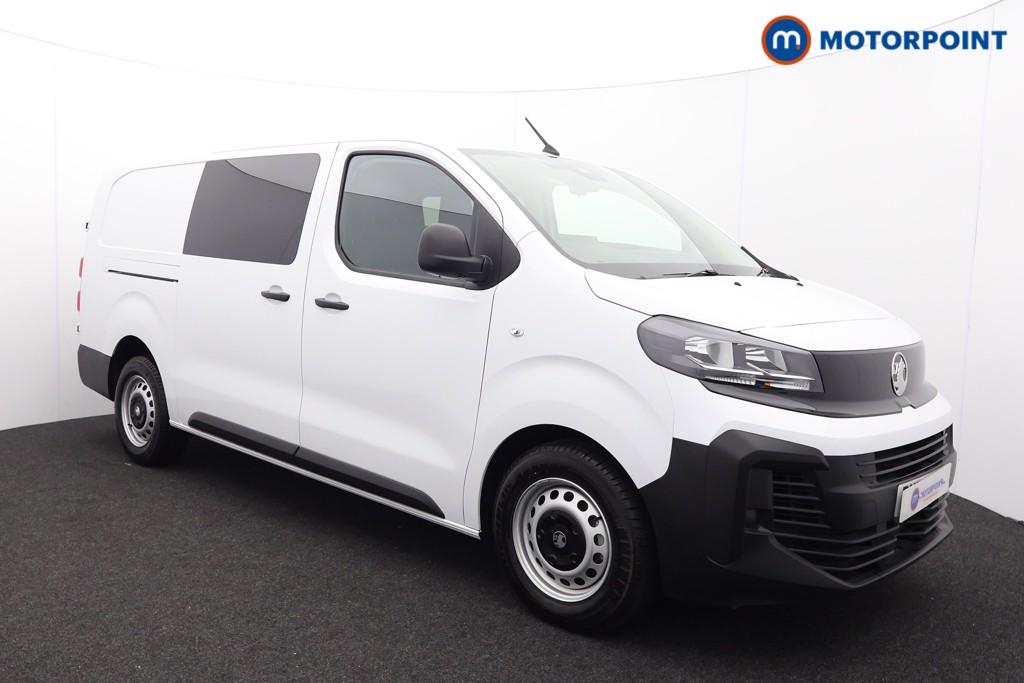 Vauxhall Vivaro Prime Manual Diesel Crew Bus - Stock Number (1567286) - Drivers side front corner
