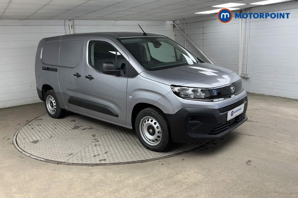 Vauxhall Combo Cargo Prime Manual Diesel Crew Bus - Stock Number (1567131) - Drivers side front corner