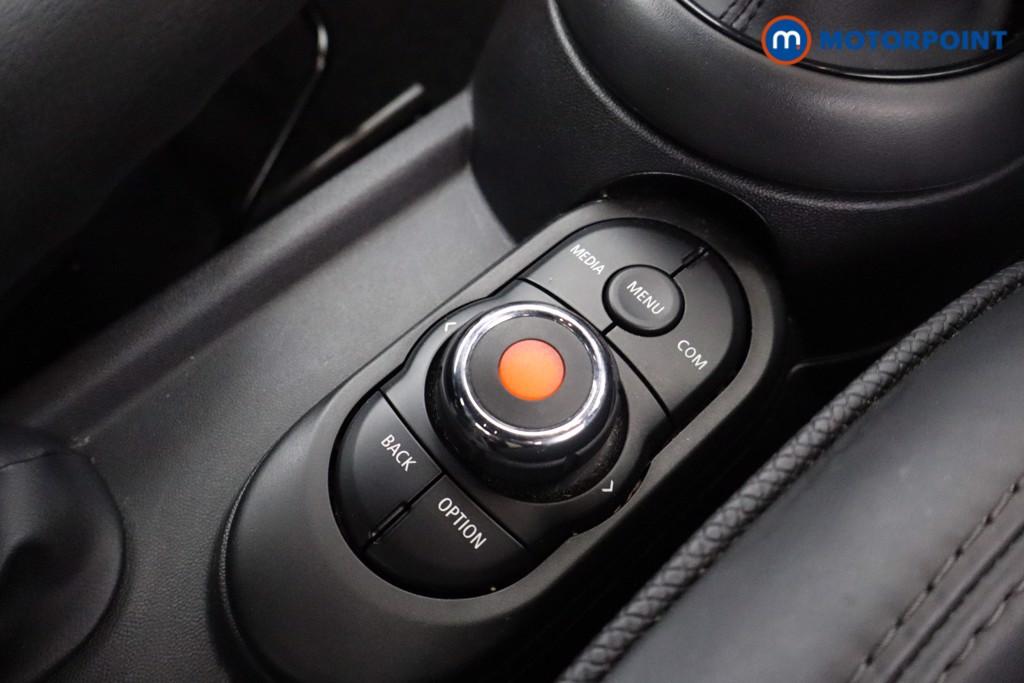 Mini Hatchback Cooper Exclusive Automatic Petrol Hatchback - Stock Number (1578246) - 8th supplementary image