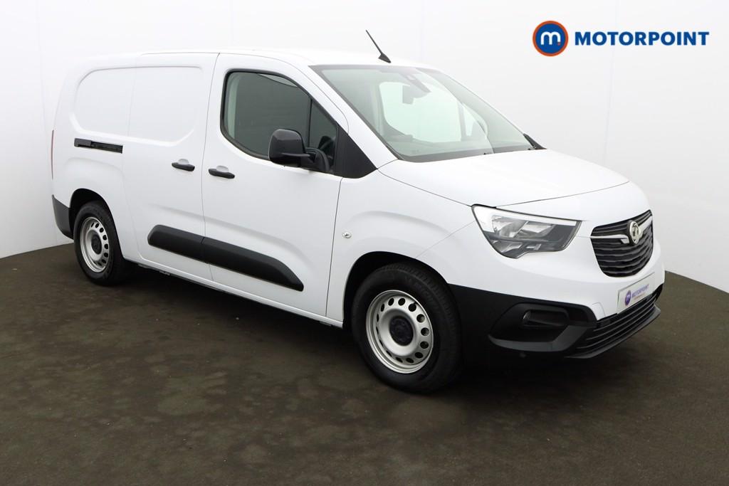 Vauxhall Combo Cargo Dynamic Automatic Electric Panel Van - Stock Number (1579594) - Drivers side front corner