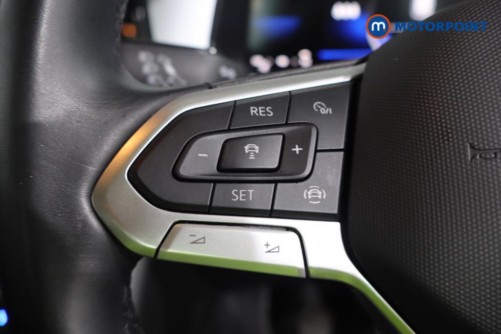 Volkswagen T-Roc Life Manual Petrol SUV - Stock Number (1581439) - 8th supplementary image