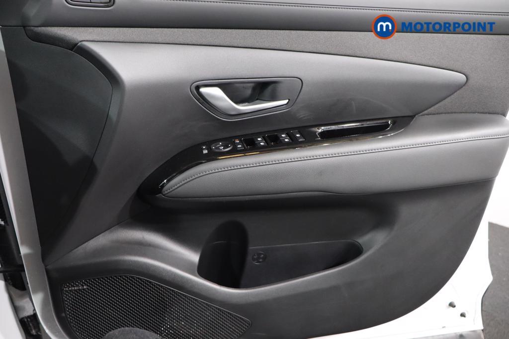 Hyundai Tucson Ultimate Automatic Petrol-Electric Hybrid SUV - Stock Number (1584580) - 8th supplementary image