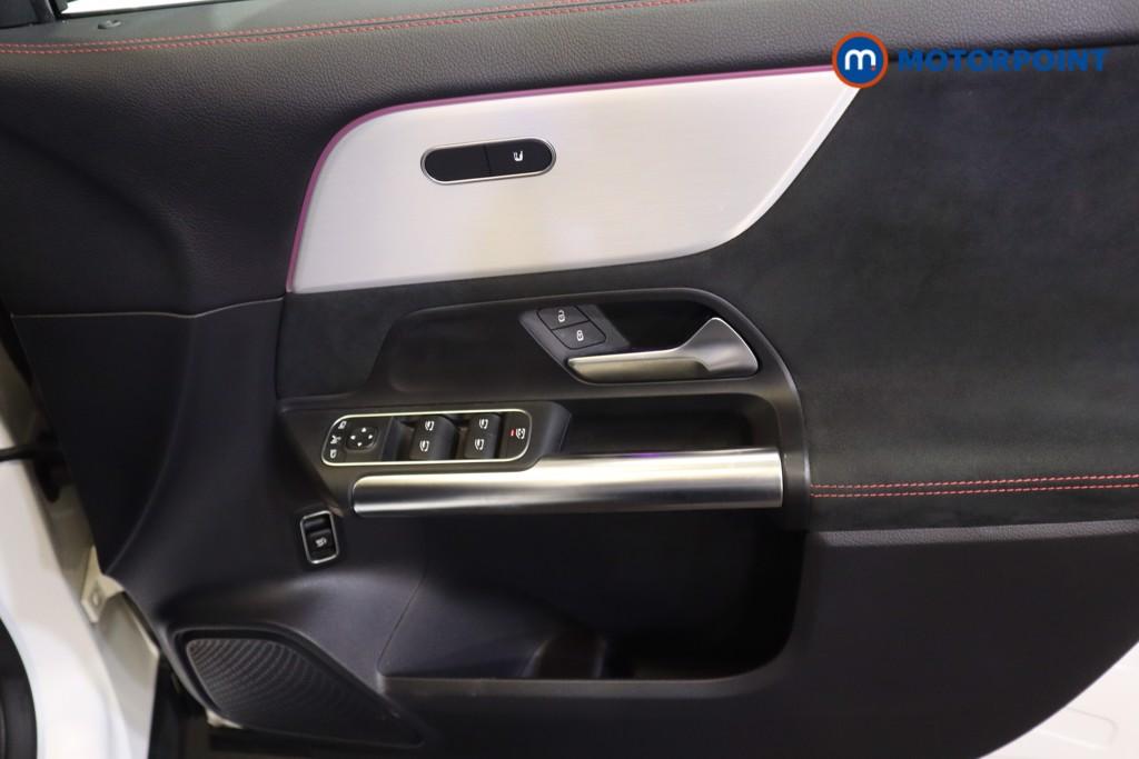 Mercedes-Benz EQA Amg Line Automatic Electric SUV - Stock Number (1585022) - 8th supplementary image