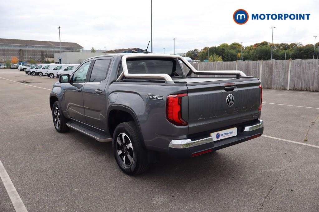 Volkswagen Amarok Style Automatic Diesel Double Cab Pick-Up - Stock Number (1585028) - Drivers side front corner