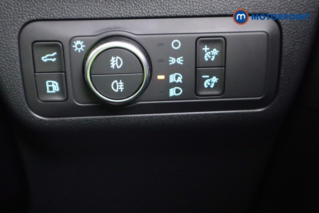 Ford Kuga Graphite Tech Edition Automatic Petrol Plug-In Hybrid SUV - Stock Number (1584517) - 8th supplementary image