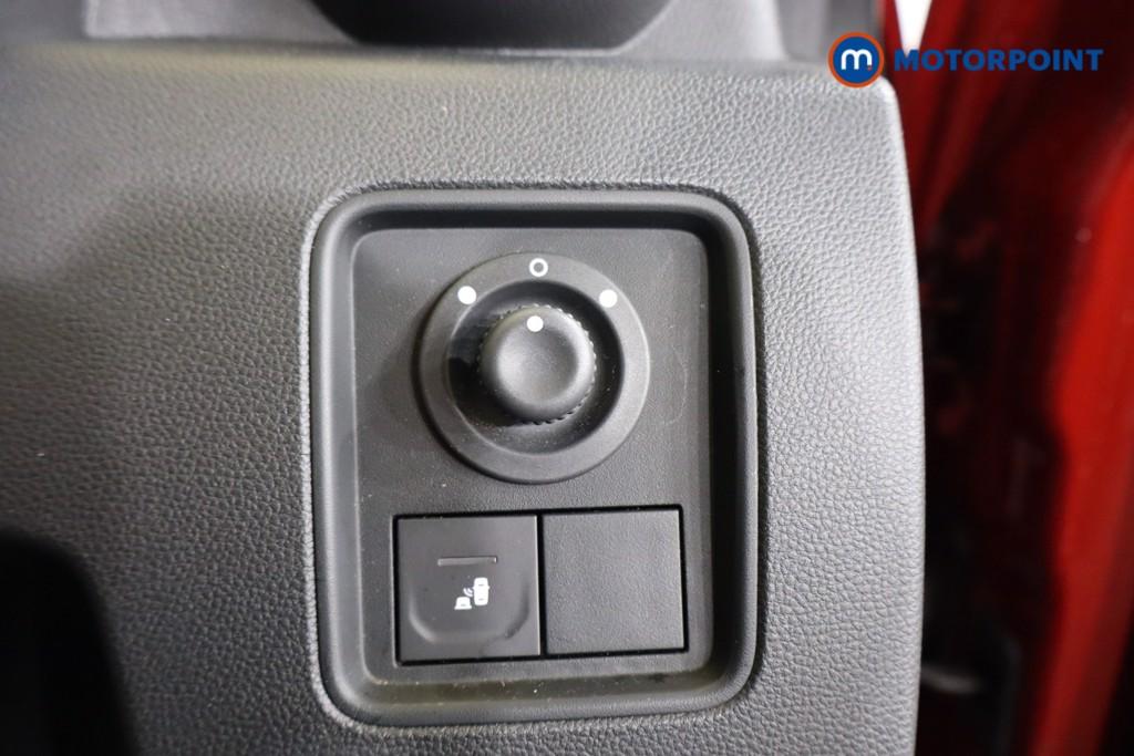Dacia Duster Prestige Manual Diesel SUV - Stock Number (1584105) - 8th supplementary image