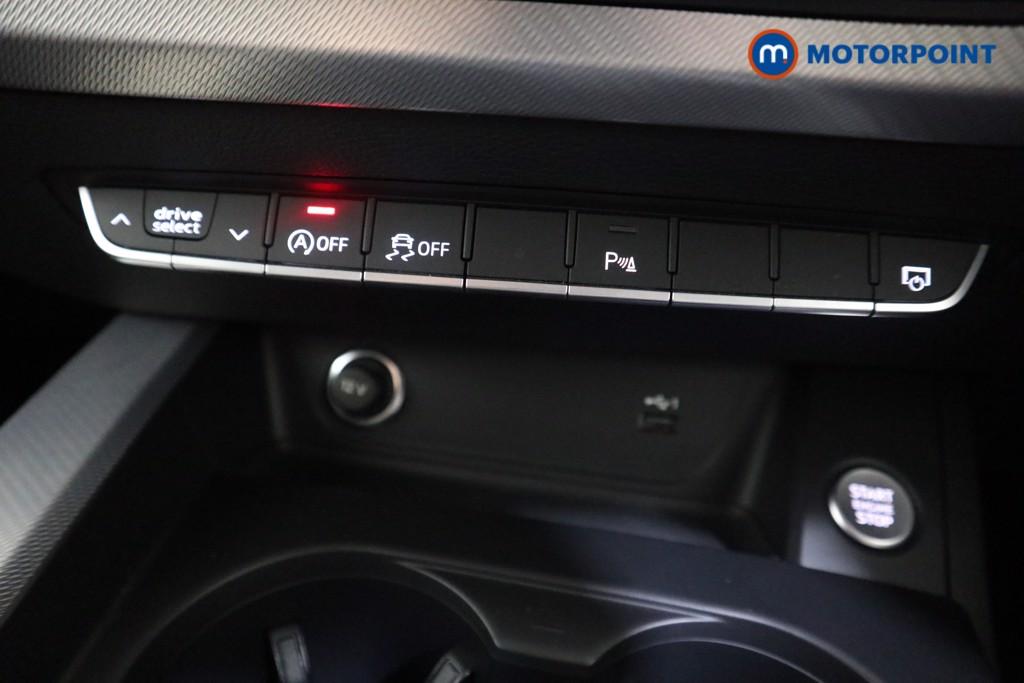 Audi A4 Technik Automatic Petrol Saloon - Stock Number (1582658) - 8th supplementary image