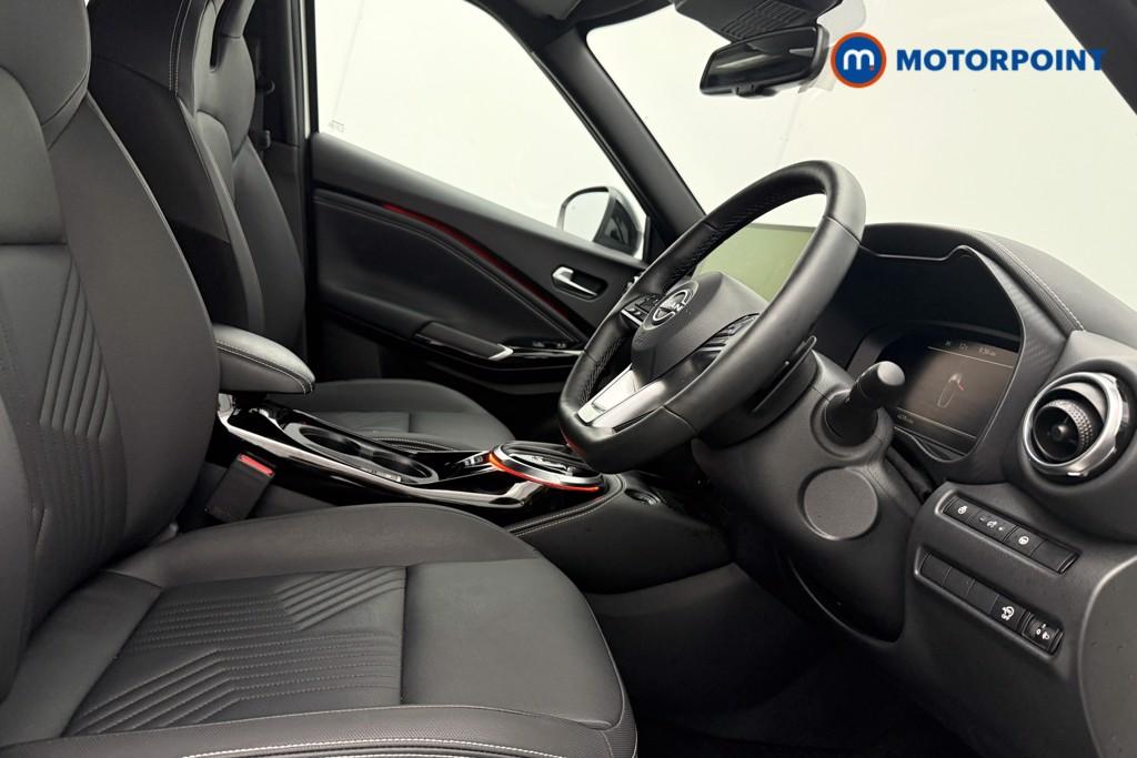 Nissan Juke Tekna Automatic Petrol SUV - Stock Number (1582002) - 8th supplementary image