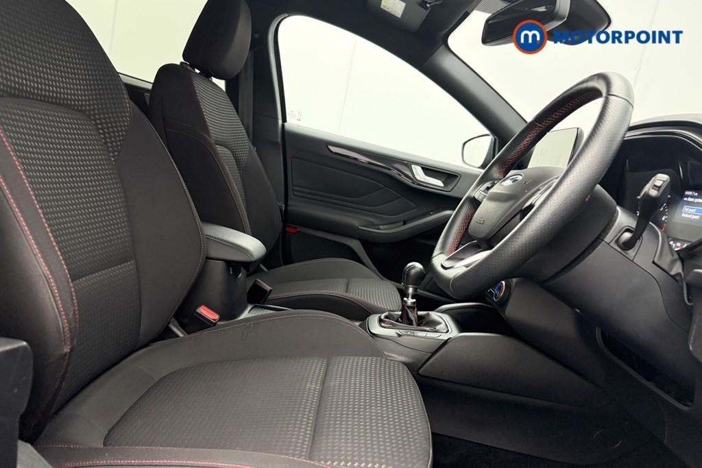 Ford Focus St-Line Edition Manual Petrol Hatchback - Stock Number (1582055) - 8th supplementary image