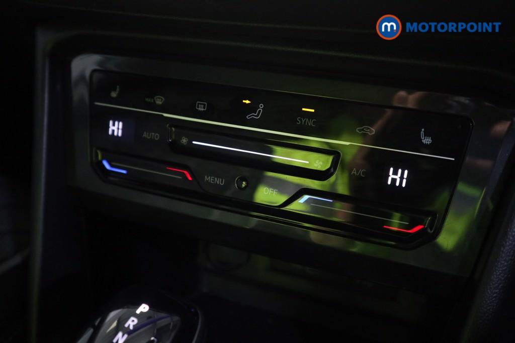 Volkswagen Tiguan R-Line Automatic Petrol SUV - Stock Number (1580936) - 8th supplementary image