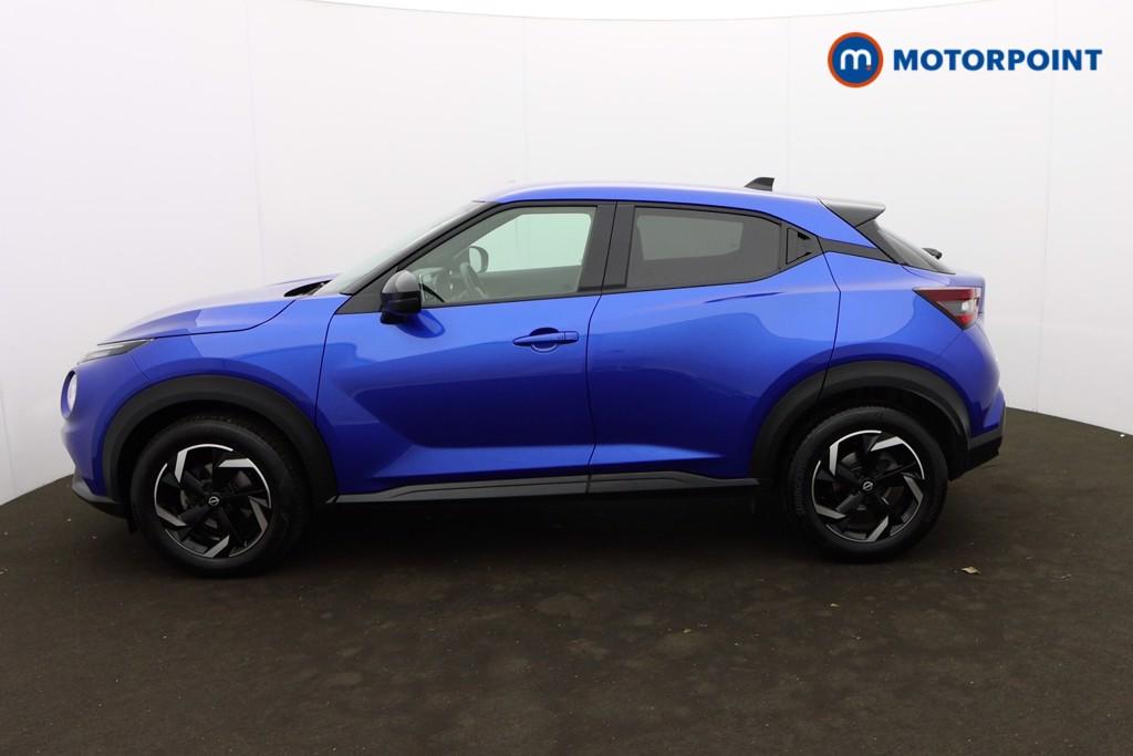 Nissan Juke N-Connecta Automatic Petrol SUV - Stock Number (1587493) - Passenger side