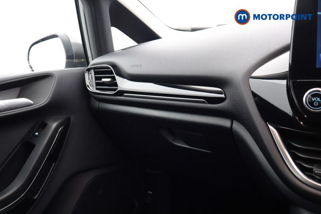 Ford Fiesta Titanium Manual Petrol Hatchback - Stock Number (1584051) - 4th supplementary image