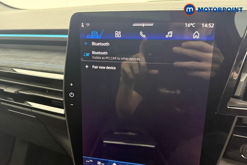 Renault Austral Iconic Esprit Alpine Automatic Petrol-Electric Hybrid SUV - Stock Number (1589275) - 8th supplementary image