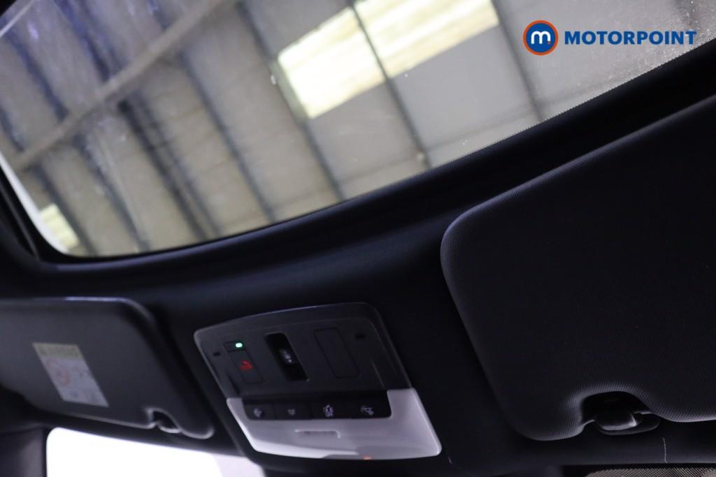 Nissan Qashqai Tekna Manual Petrol SUV - Stock Number (1589453) - 8th supplementary image