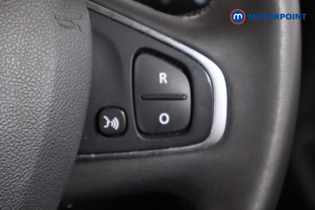 Renault Clio Play Manual Petrol Hatchback - Stock Number (1581612) - 8th supplementary image
