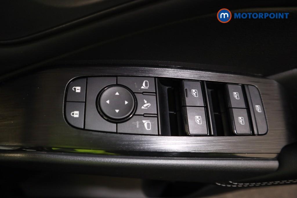 Nissan Qashqai Acenta Premium Automatic Petrol SUV - Stock Number (1586470) - 8th supplementary image