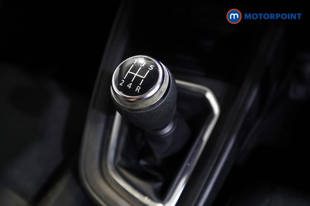 Renault Clio Play Manual Petrol Hatchback - Stock Number (1588341) - 8th supplementary image