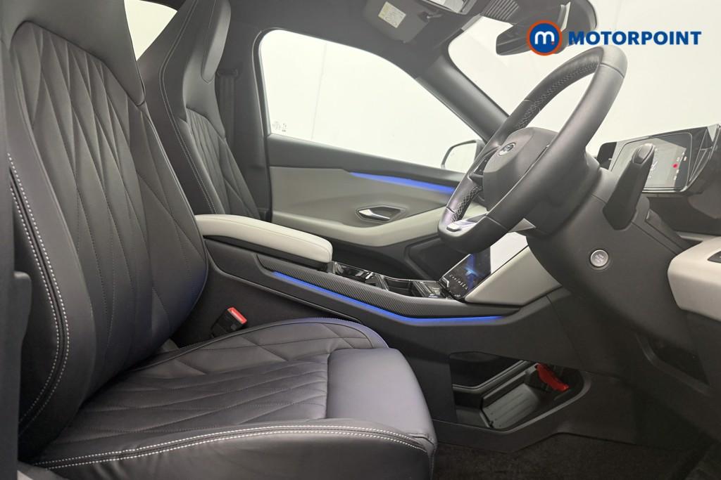 Ford Explorer Premium Automatic Electric SUV - Stock Number (1584001) - 8th supplementary image