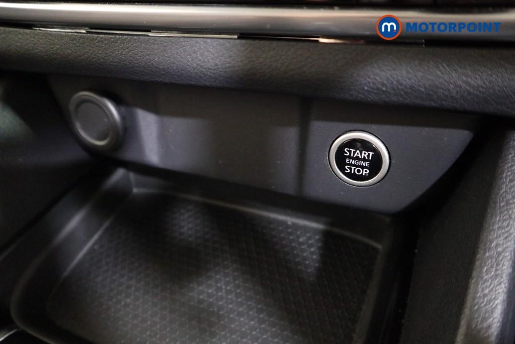 Nissan Qashqai Acenta Premium Manual Petrol SUV - Stock Number (1588145) - 8th supplementary image