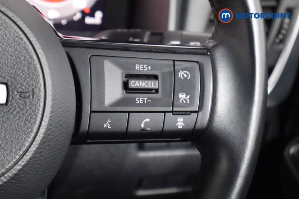 Nissan Qashqai N-Connecta Manual Petrol SUV - Stock Number (1590485) - 8th supplementary image