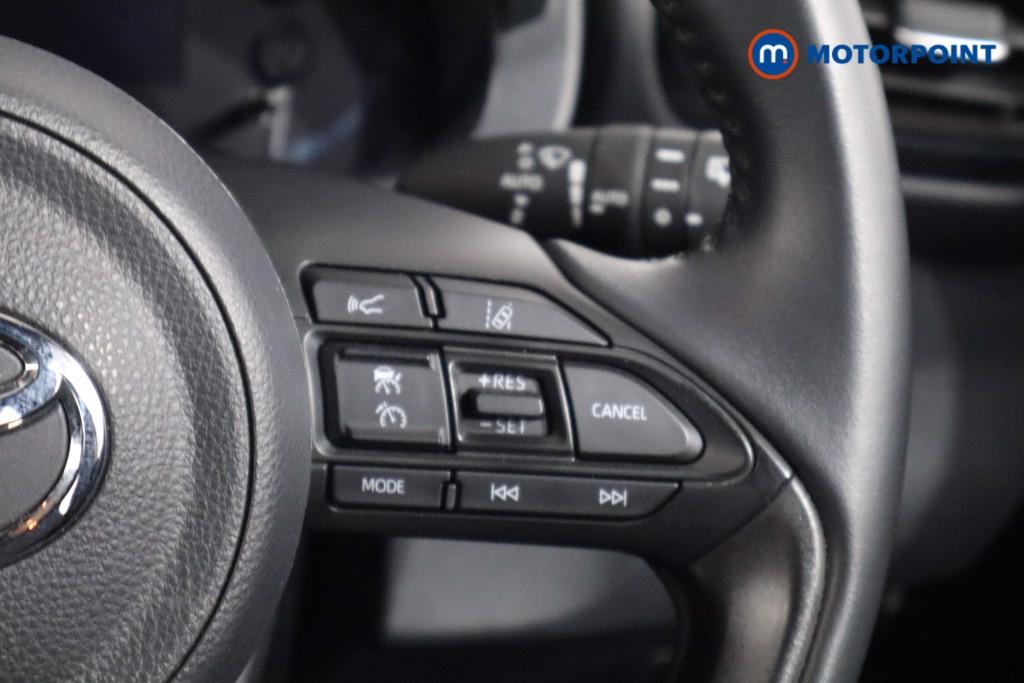 Toyota Yaris Cross Design Automatic Petrol-Electric Hybrid Estate - Stock Number (1587369) - 8th supplementary image