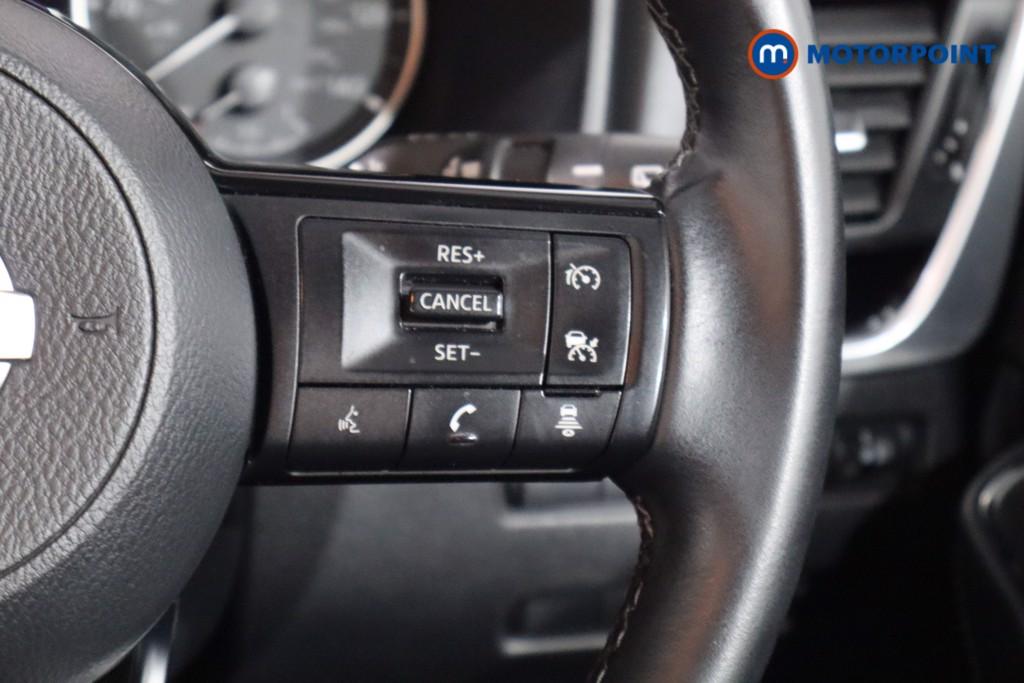 Nissan Qashqai N-Connecta Manual Petrol SUV - Stock Number (1592005) - 8th supplementary image