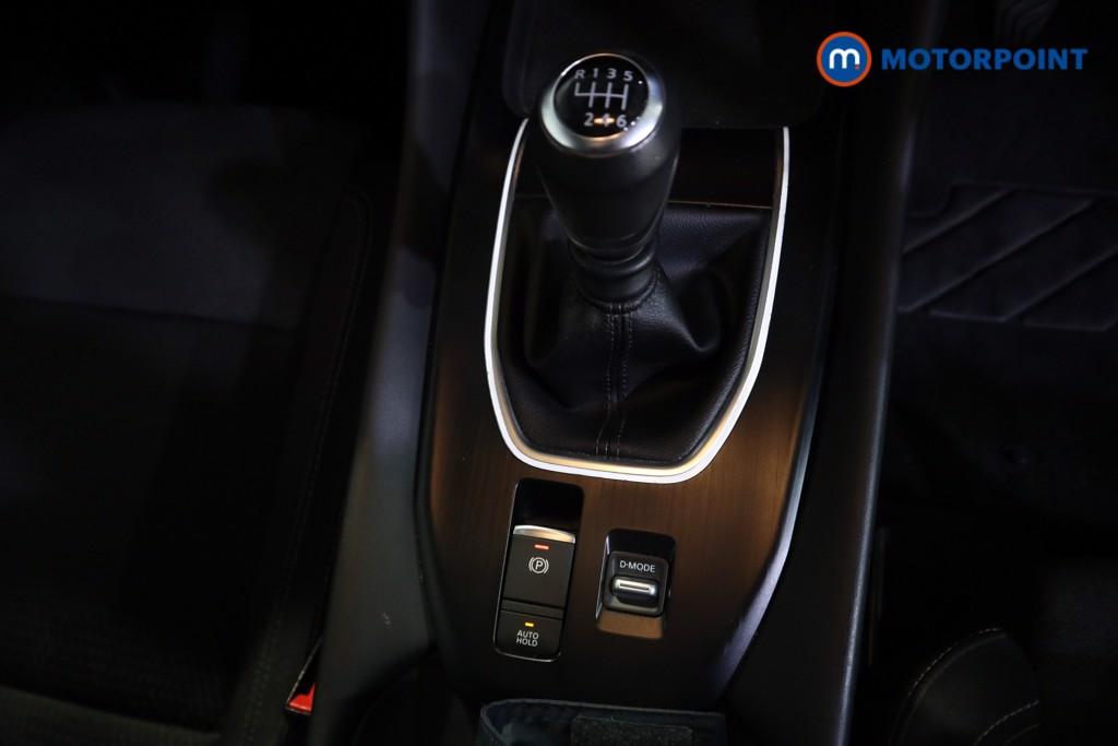 Nissan Qashqai N-Connecta Manual Petrol SUV - Stock Number (1591502) - 8th supplementary image