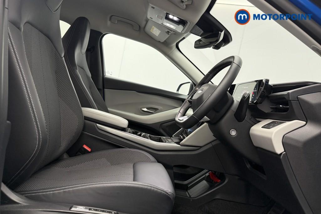 Ford Explorer Select Automatic Electric SUV - Stock Number (1592189) - 8th supplementary image